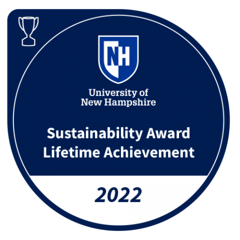 UNH Sustainability Award Lifetime Achievement icon, 2022